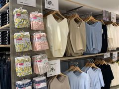 -优衣库(上海正大广场店)