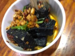 -黑色经典臭豆腐·湖南特产(坡子街店)