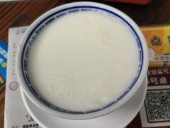 -周大娘牛乳(旧寨古村总店)