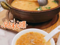 -香港百合居(LCM置汇旭辉广场店)