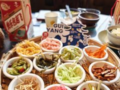 -包整·丝娃娃(甲秀楼景观店)