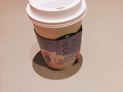 -星巴克臻选(上海中环广场2F店)
