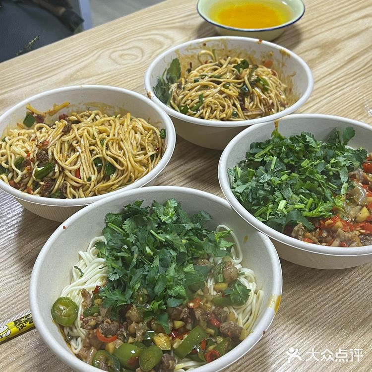 全场最佳南瓜汤,冰冰凉很解腻。0元玩转这座城