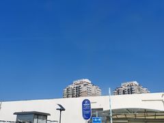 -家乐福(四元桥购物中心店)