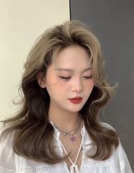 -吉艺心专业美发造型
