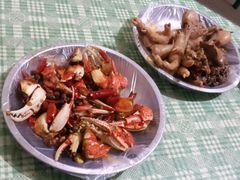 -梁老三麻辣鸡头总店