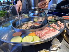 -哈哈碳都·牛肋条无限自助烤肉(台江万达店)
