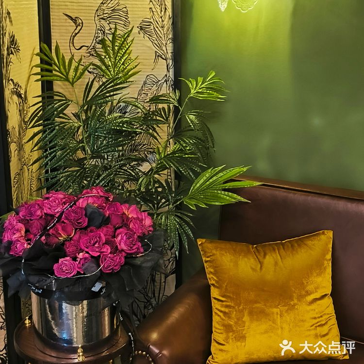 吃货日记分享｜隐藏在北京路的图书馆+咖啡厅