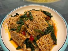 -阿拉丁新疆风味餐厅·清真(罗廊巷店)