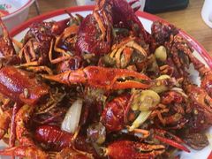 招牌油焖大虾-冶建镜子·老南昌大排档·江西虾王(总店)