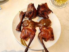 品臻松露干鲍脆皮乳鸽-海味观(老西门店)