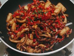 -辛香味烧鱼馆·非遗技艺·排骨红烧肉(光谷医药园店)