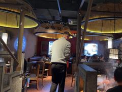 -新哥老官·畅吃123·美蛙世界(苏宁广场店)