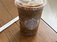 -星巴克臻选(上海合生汇1F店)