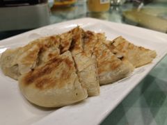 土灶火烧馍-俭朴菜(鲁磨路店)