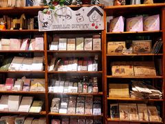 -猫的天空之城概念书店(苏州平江店)