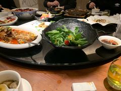 -渝半城经典川粤菜(重庆天地店)