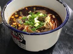 坨坨牛肉面-山城盅盅面