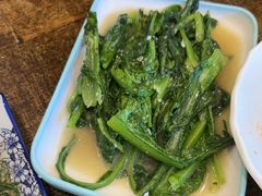 -老钟家烤羊排·敦伊阁清真餐厅胡羊焖饼