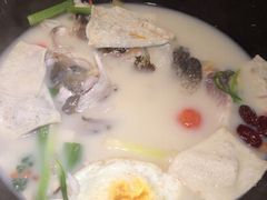 -咕嘟草帽鱼·牛奶一样的鲜鱼汤(包河万达广场创始店)