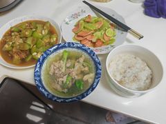 -悦芽照护月嫂+育儿嫂(杭州店)