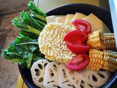 -八珍玉食鸡煲·打边炉(印象城店)