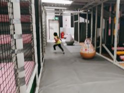 -meland club亲子乐园(重庆万象城店)