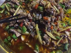 -兔行天下-鸿鹤鲜锅兔(中海国际店)