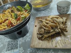-天天向上素食餐厅(五台山店)