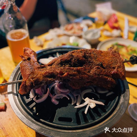 京成一品炭烤羊腿(梧田店)