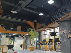 -可逸健身工作室(鸿恩寺店)