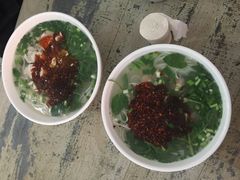 -龙树园麻辣米线