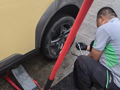 -捷之洁·米其林轮胎汽车维修保养(浦江镇江月路店)