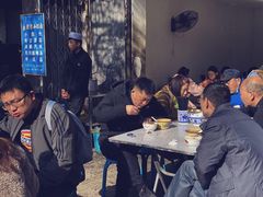 大堂-定家小酥肉·清真(回民街店)