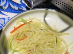 -川流不息·地道川菜·小龙虾(新松江路店)