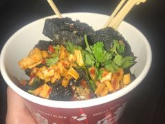 -黑色经典臭豆腐·湖南特产(太平街口店)