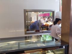 -老人和饭店(淮海中路店)