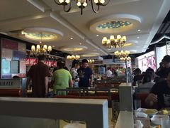 -鑫海汇海鲜烤肉火锅自助(七彩城店)