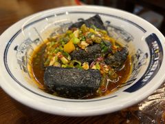 -黑白电视长沙小吃(美林M·LIVE天地东座店)