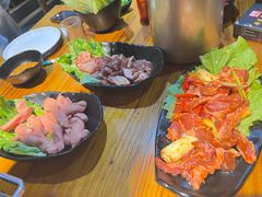 -丹东特色烤肉(学府路一部店)