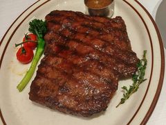 -马克西姆俄罗斯餐厅(通亚街店)