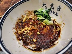 -陈仓老街美食天地