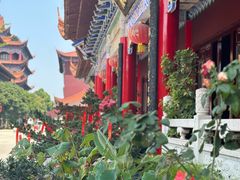 -皇罗禅寺