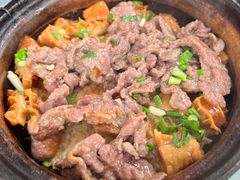 -容里煲仔饭(利丰北路店)