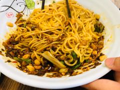 -碗里捞川渝特色面(沙河玖耀里店)