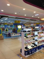 -孩子王(协信星光时代广场店)