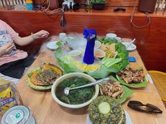 -沐毫傣泐云南菜孔雀宴•手抓饭傣味烧烤(曼听公园店)