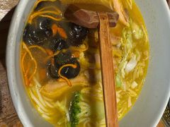 -云味馆米线(广州白云凯德店)