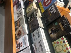 -西西弗书店&矢量咖啡(凯德晶萃广场店)