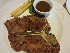 丁骨牛排（晚）-爱丽丝牛排西餐厅(光谷步行街店)